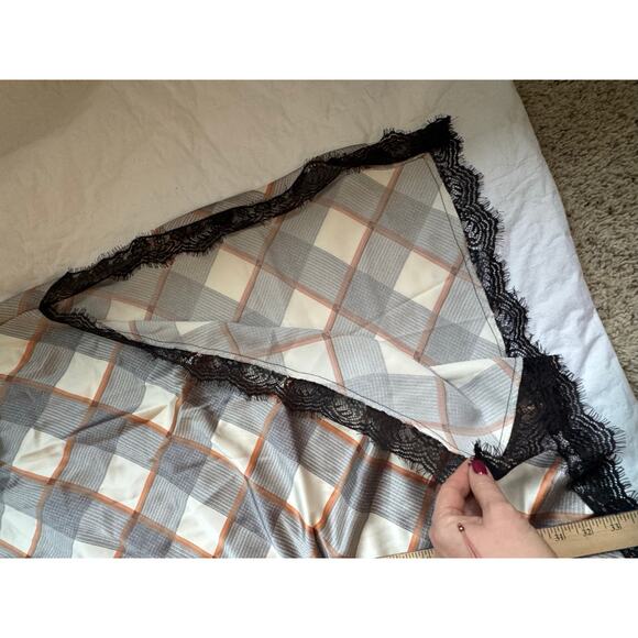 Chic Satin Camisole & Skirt Set – Plaid Print with Black Lace Trim – Elegant Lou - Picture 3 of 12